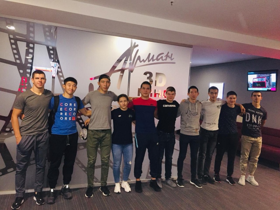 Орталық спортшылары «Азия парк» СОО кинотеатрында болды